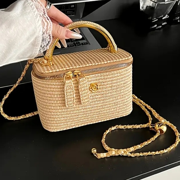 The Unbranded Brand Handbags - Bag